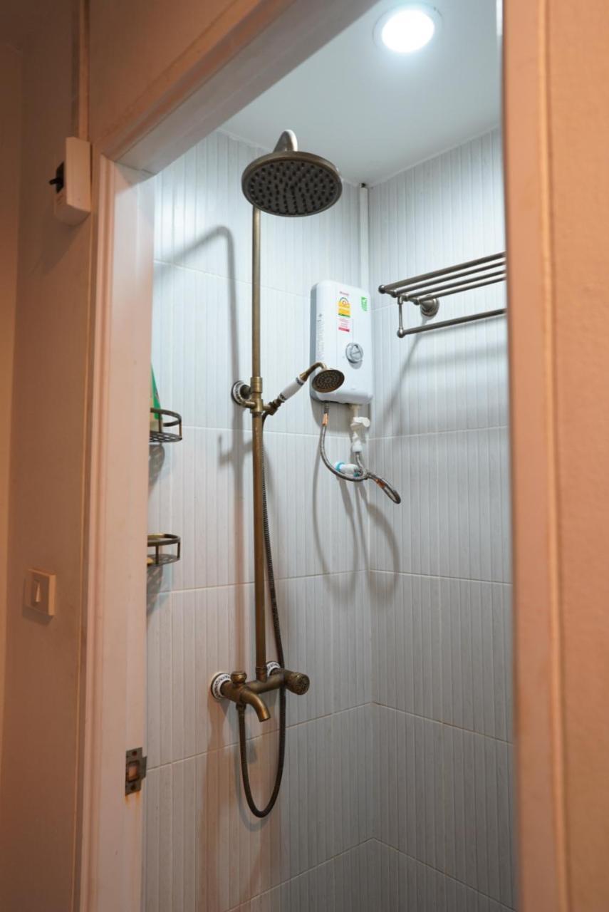 Ratana Boutique Hostel Bangkok Dış mekan fotoğraf